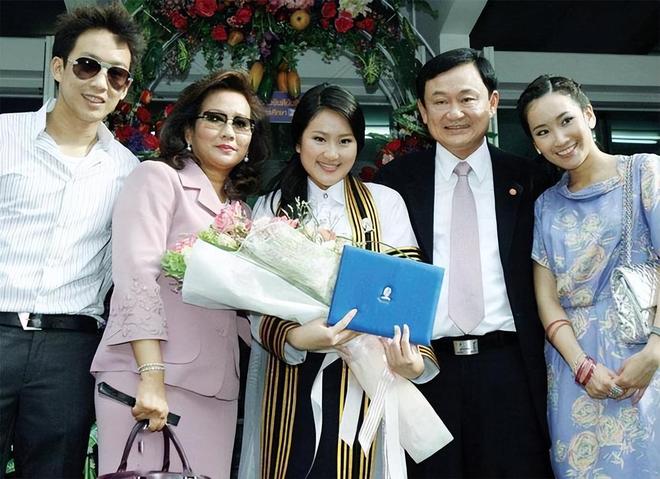 佩通坦的窘境才知他信家族最大的底气是她pg电子试玩平台离婚不离家！看到如今(图14)